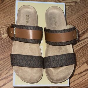 Michael Kors Men's Sandals in Brown and Tan